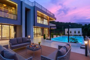 קווים נקיים ותוצאה מושלמת - איך לבחור חברה מומלצת לבריכה מלבנית